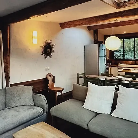 Quiet And Comfortable In * Flumet